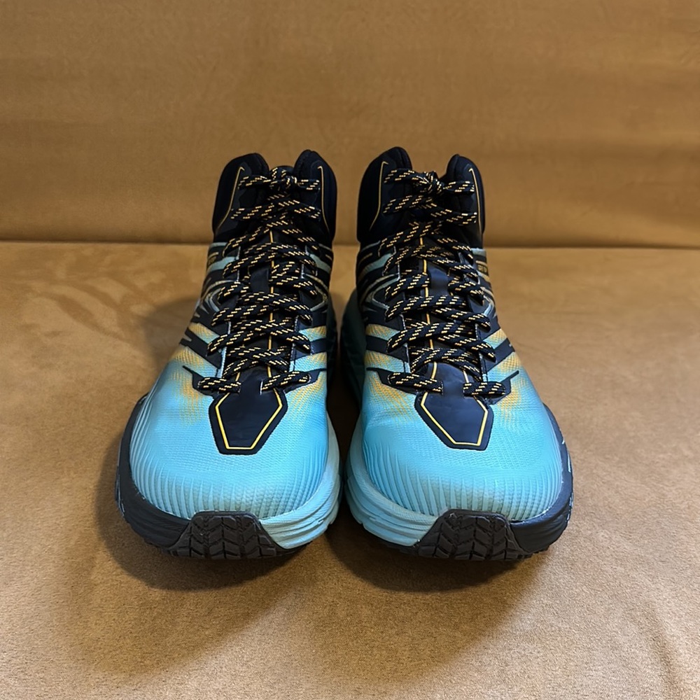 Hoka One One Speedgoat Mid GORE-TEX 2 (hiking shoes)